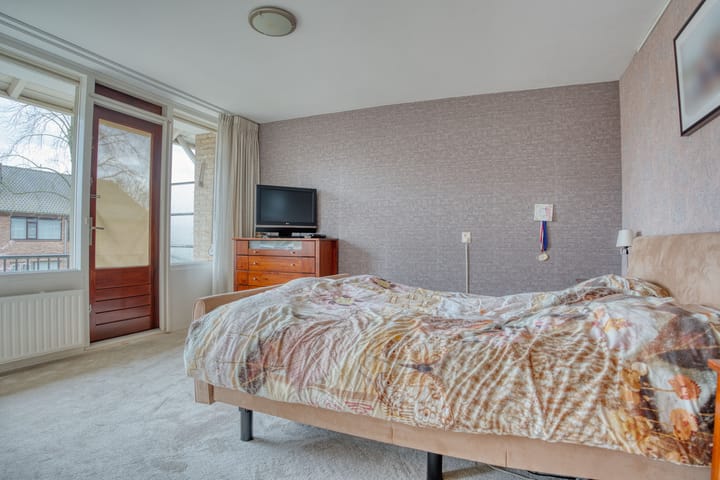 Foto 33 van Antoniuslaan 17