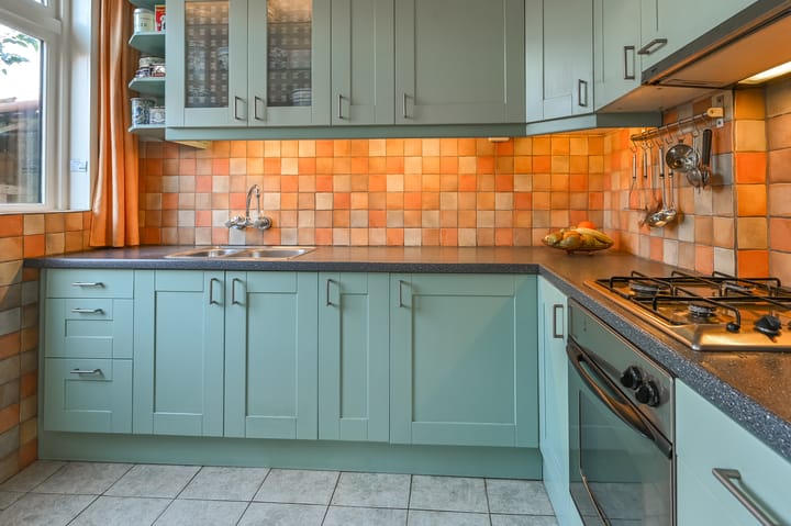 Foto 13 van Leeuwendalersstraat 1