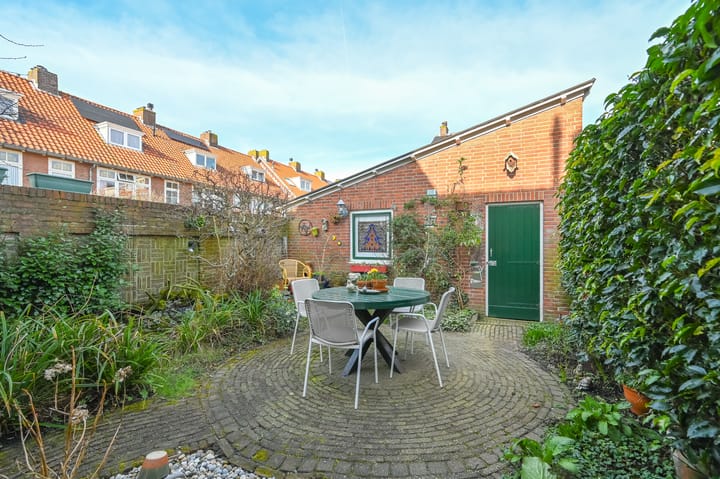 Foto 31 van Leeuwendalersstraat 1