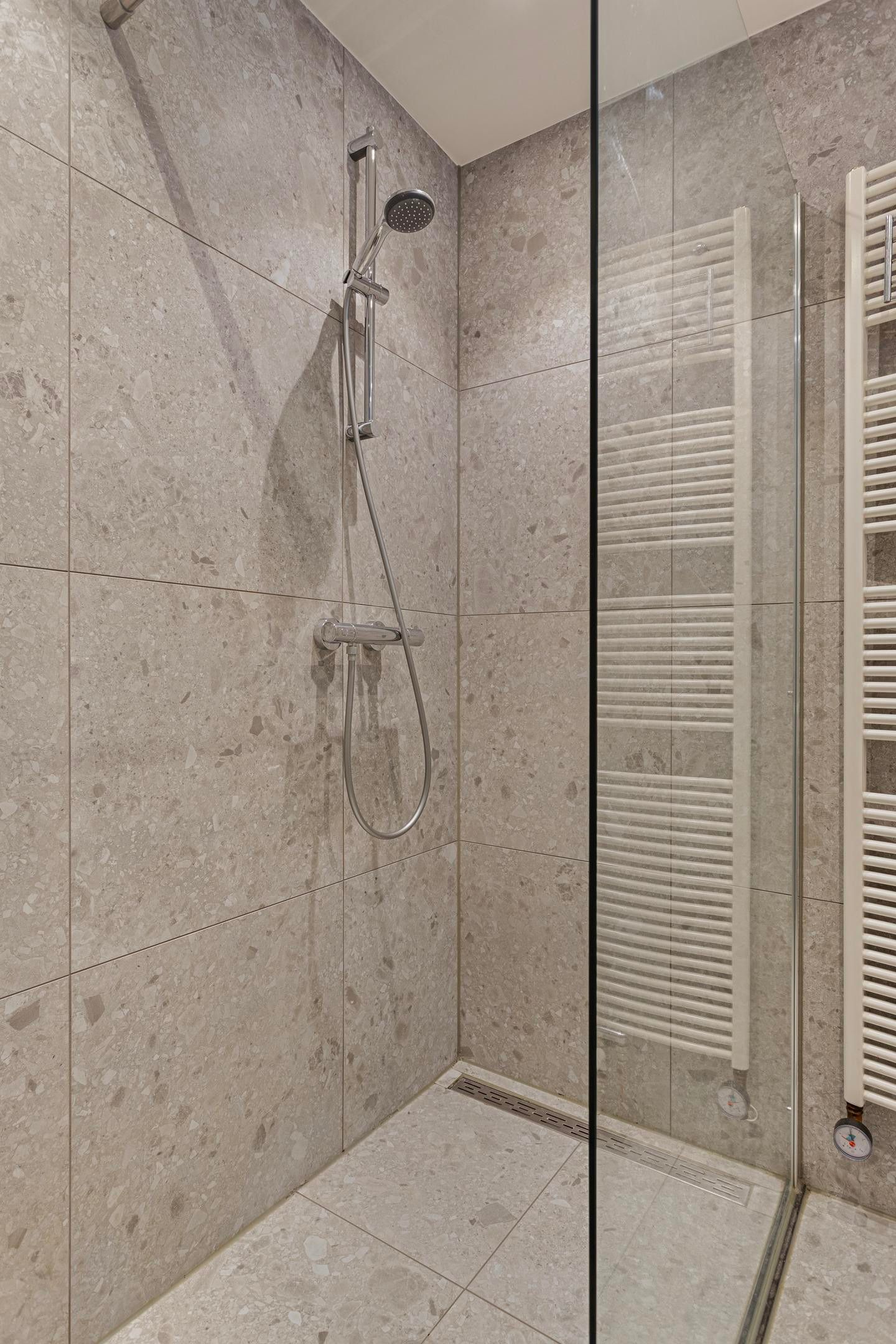 Foto 25 van De Rozentuin 55