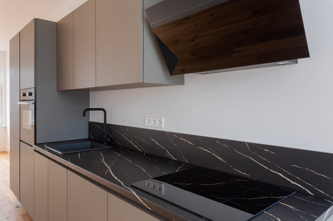 Foto 7 van Hoenderloostraat 81