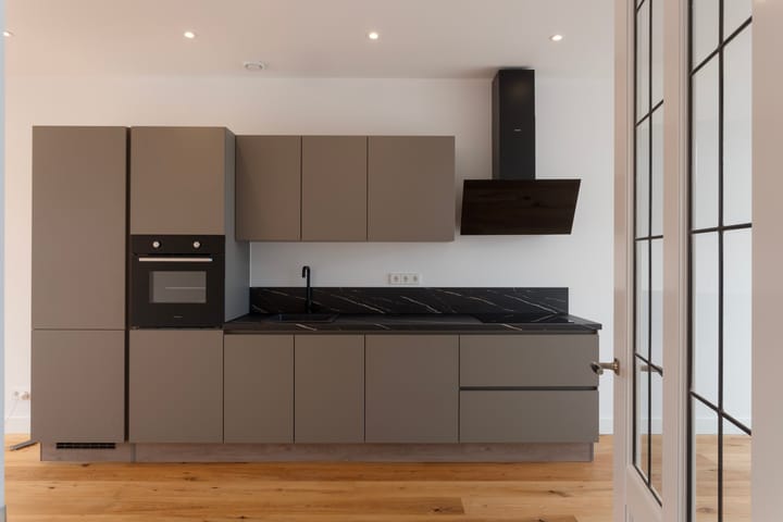 Foto 8 van Hoenderloostraat 81