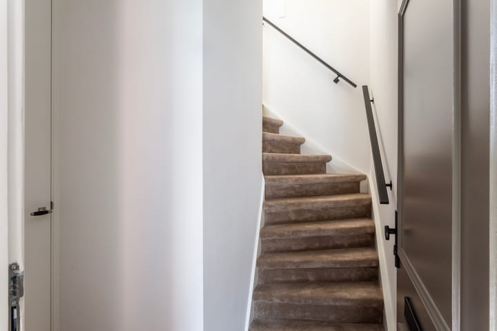 Foto 36 van Hoenderloostraat 81