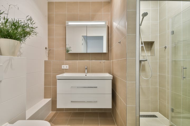 Foto 21 van Cola Debrotstraat 18