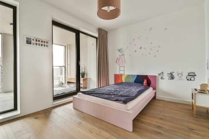 Foto 22 van Cola Debrotstraat 18