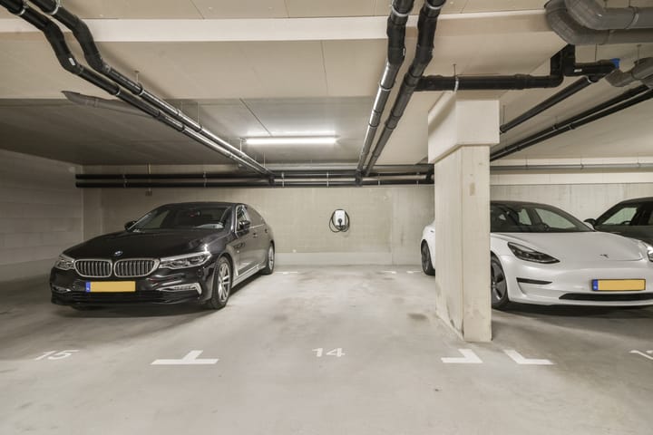 Foto 29 van Cola Debrotstraat 18