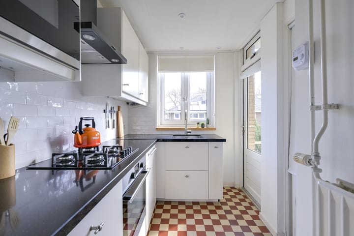 Foto 3 van Victor Hugoplantsoen 11-2