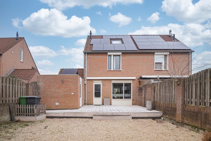 Foto 22 van Ganzerikstraat 48