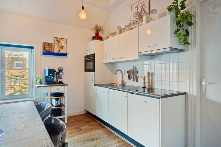 Photo 15 of Staringstraat 21-E