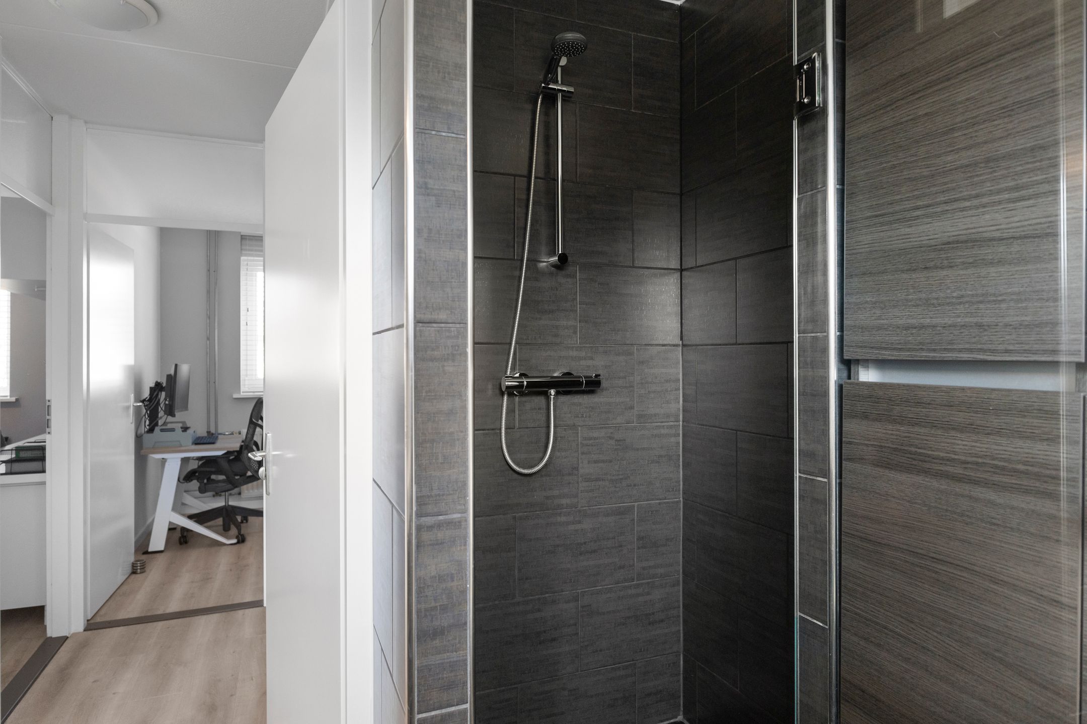 Foto 30 van Tirolstraat 66