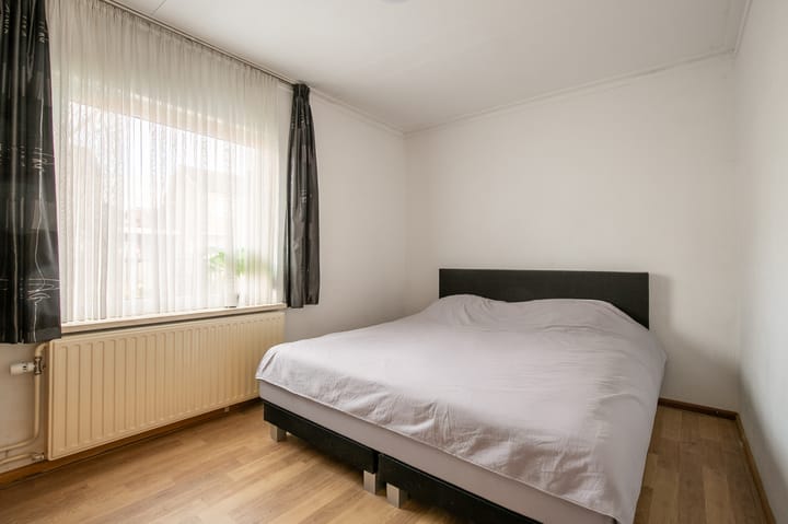 Foto 14 van Schuttenstraat 11