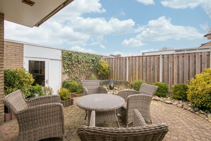 Foto 21 van Schuttenstraat 11