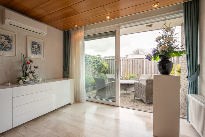 Foto 10 van Schuttenstraat 11