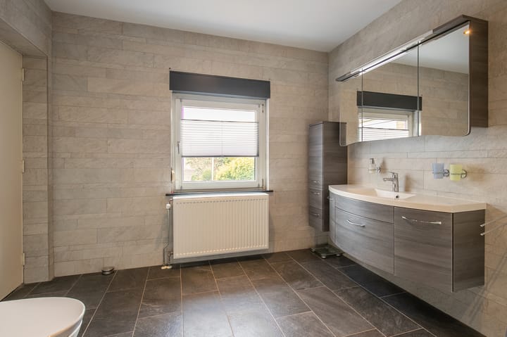 Foto 19 van Schuttenstraat 11