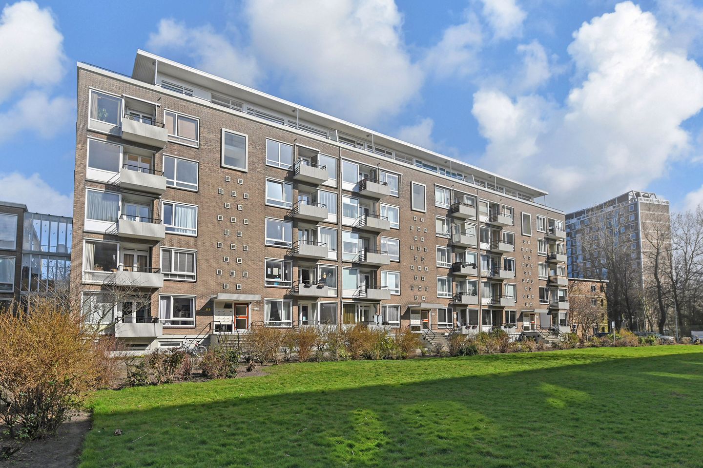 Foto 1 van Narcislaan 279