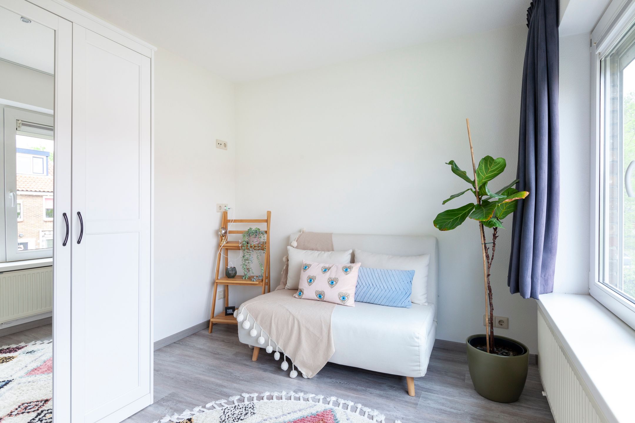 Foto 27 van Domela Nieuwenhuisstraat 31