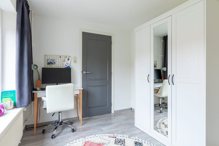 Foto 28 van Domela Nieuwenhuisstraat 31