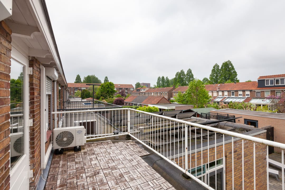 Foto 32 van Domela Nieuwenhuisstraat 31