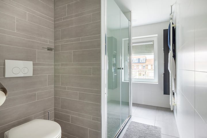 Foto 35 van Domela Nieuwenhuisstraat 31