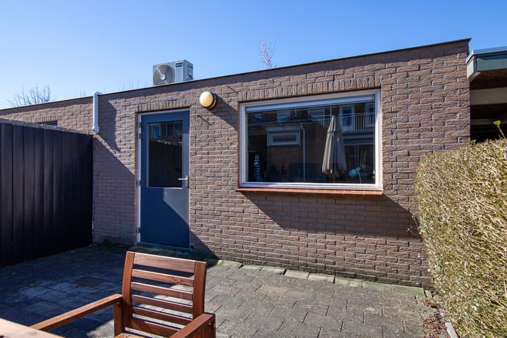 Foto 50 van Domela Nieuwenhuisstraat 31