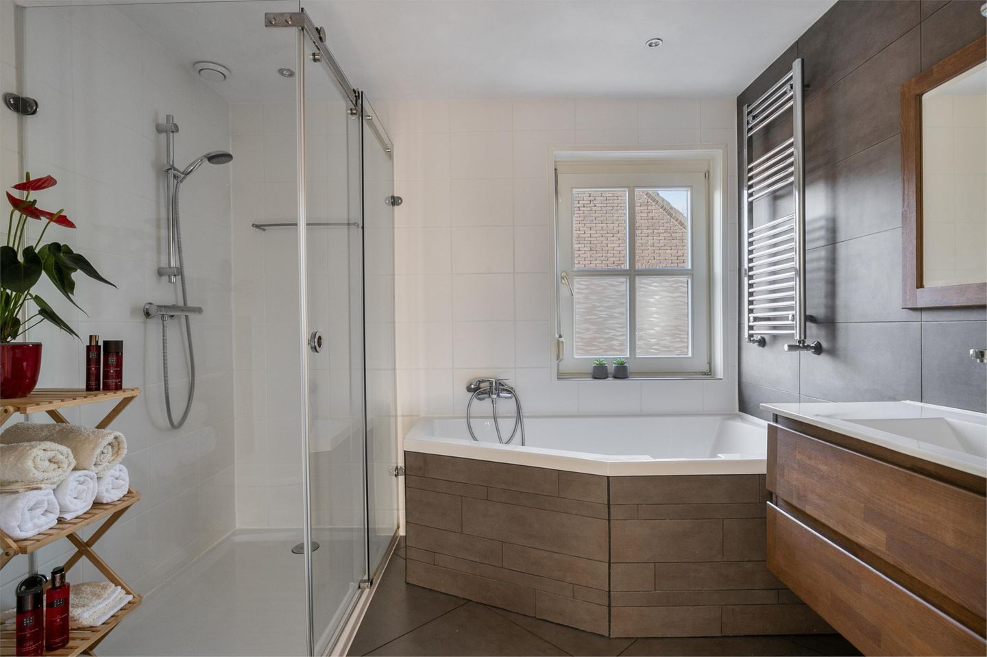 Foto 20 van Julianastraat 10