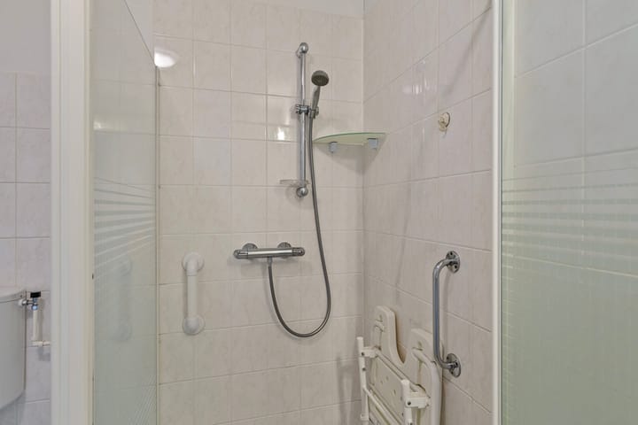 Foto 18 van Middeldijkerplein 88