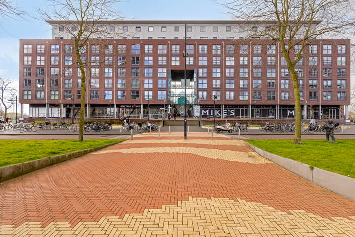 Foto 31 van Middeldijkerplein 88