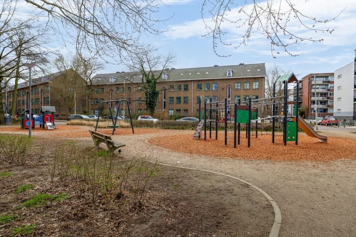 Foto 30 van De Savornin Lohmanlaan 66-A