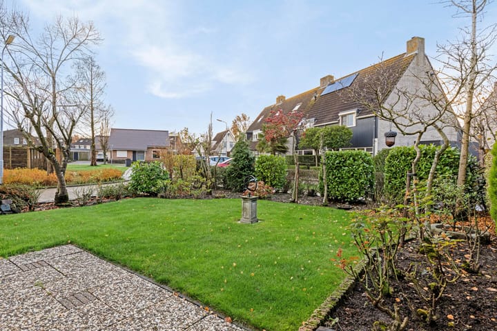 Foto 33 van Klaproosstraat 11