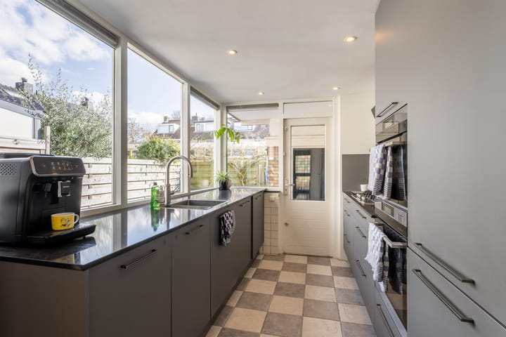 Foto 9 van Koninginnepad 20