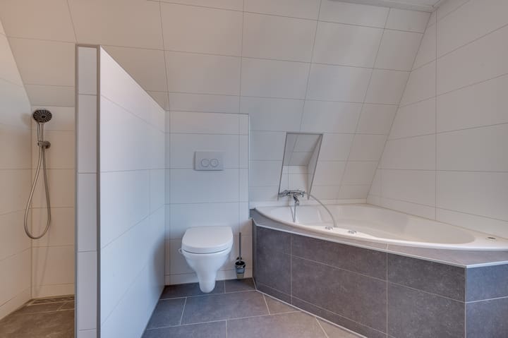 Photo 38 of Kreekstraat 29