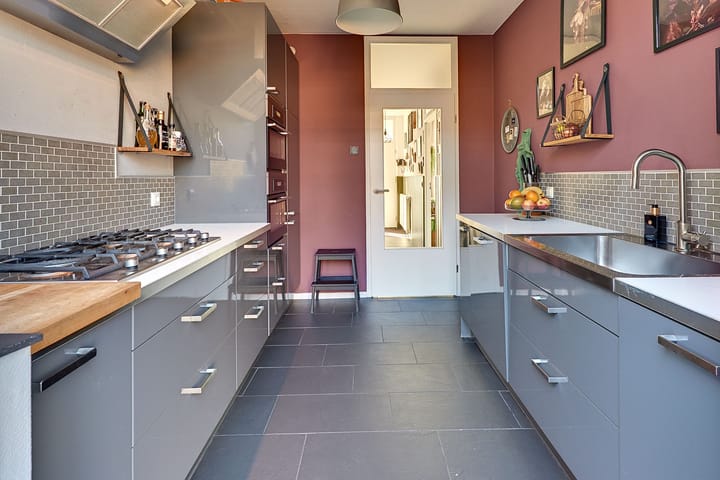 Foto 3 van Beneluxlaan 76