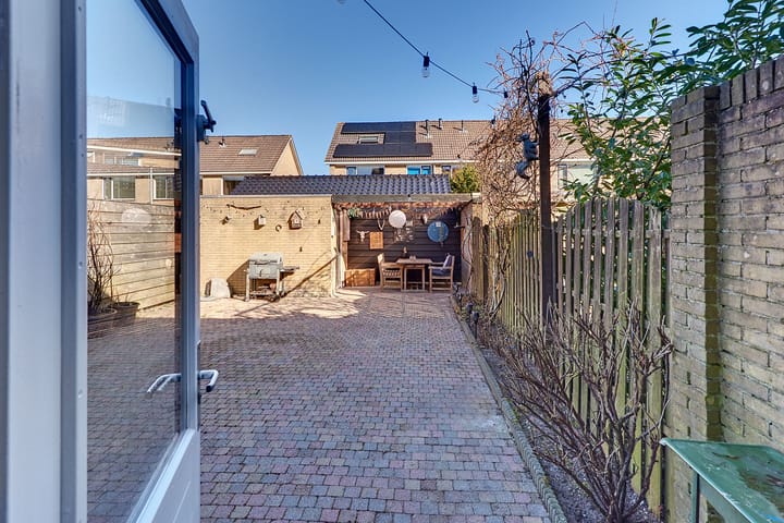 Foto 21 van Beneluxlaan 76