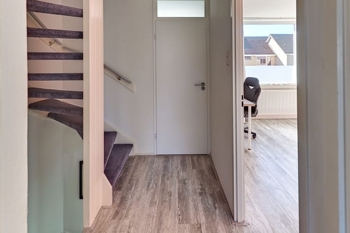 Foto 23 van Beneluxlaan 76