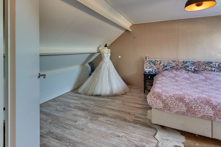 Foto 38 van Beneluxlaan 76