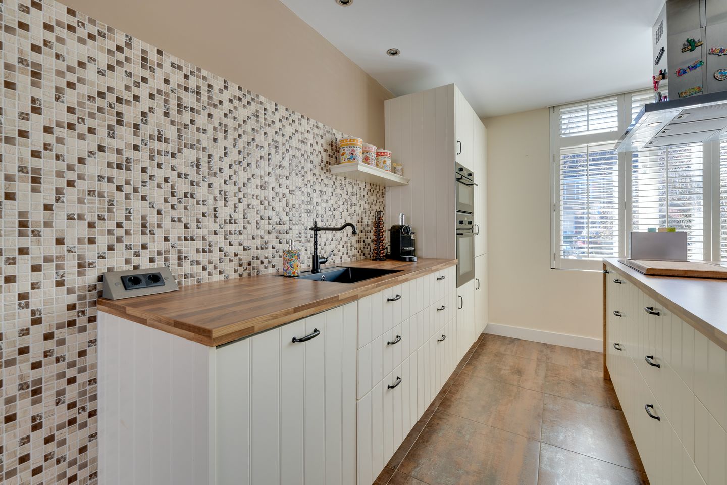 Photo 20 of Overlanderstraat 670