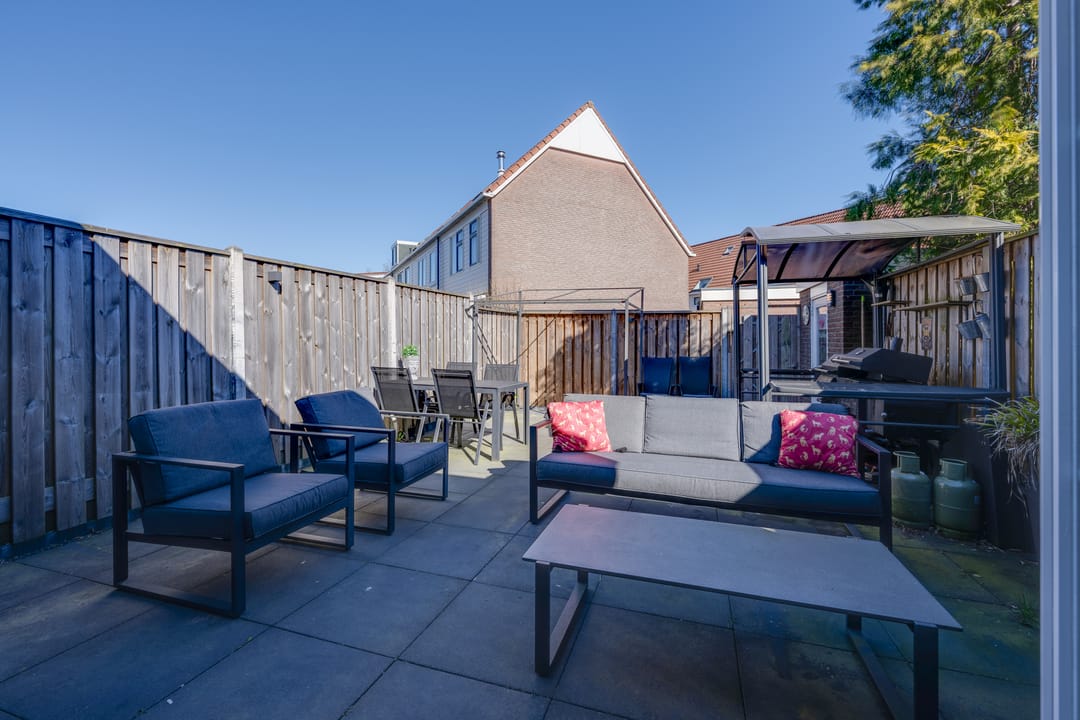 Photo 23 of Overlanderstraat 670