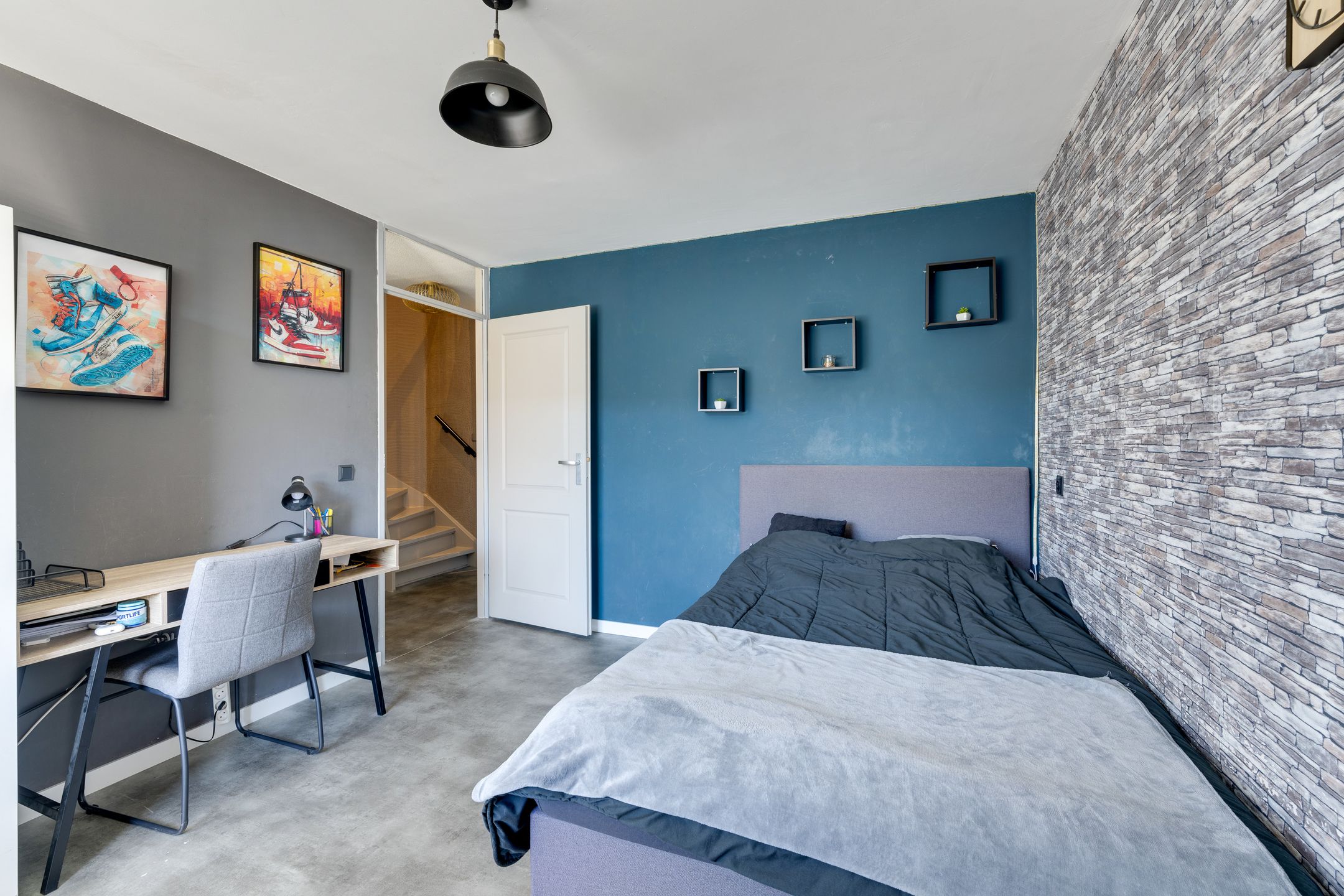 Photo 27 of Overlanderstraat 670