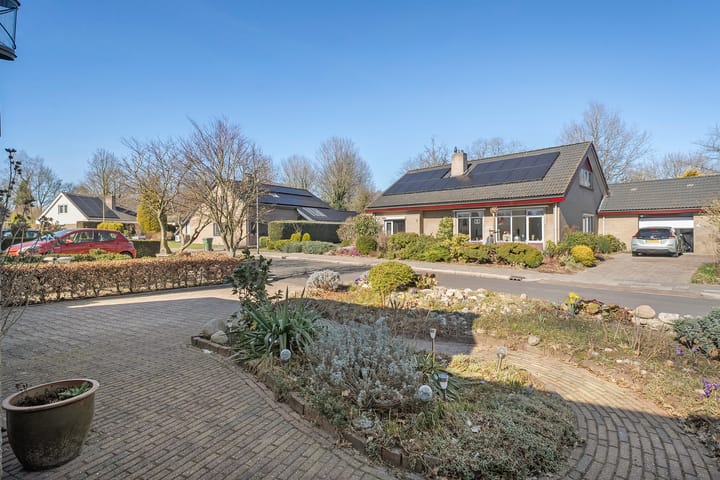 Foto 10 van Einsteinlaan 5