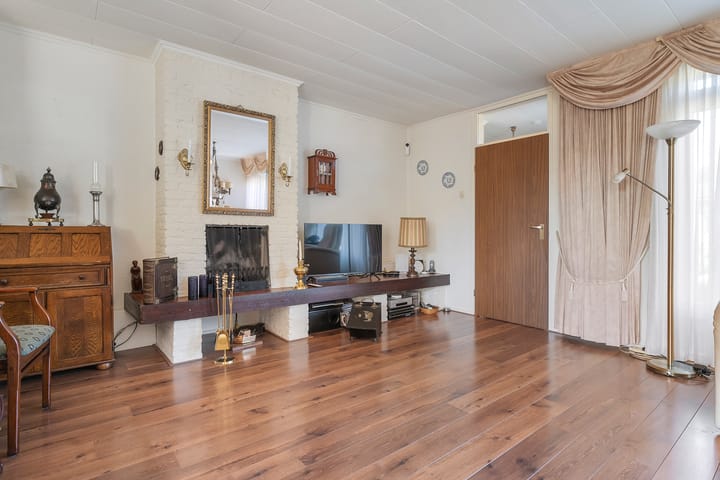 Foto 16 van Einsteinlaan 5