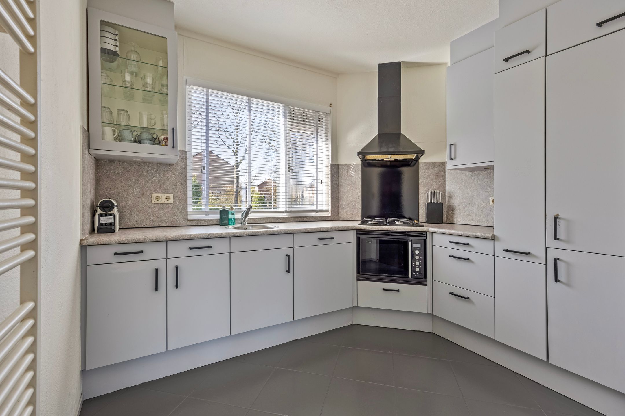 Foto 12 van Leenhofweg 9