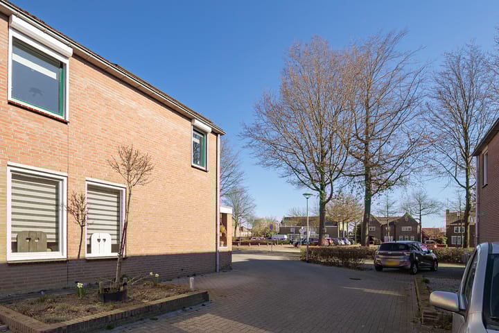 Foto 15 van Majoor Evanslaan 2