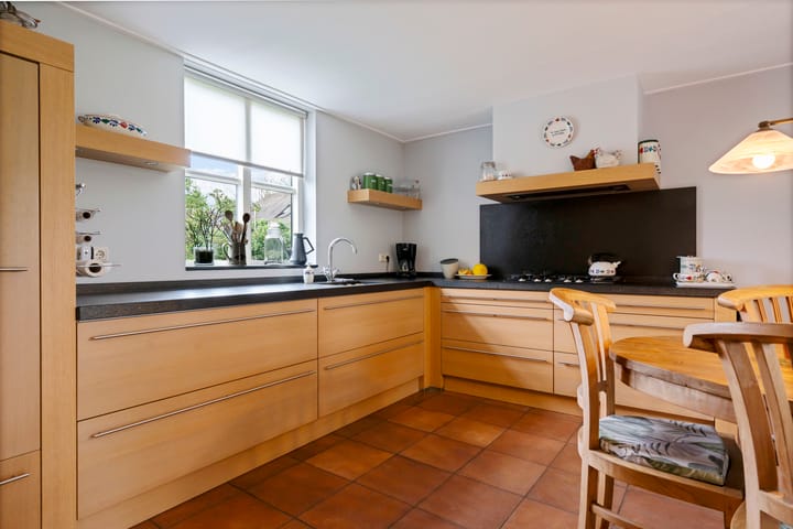 Foto 27 van Molenweg 37