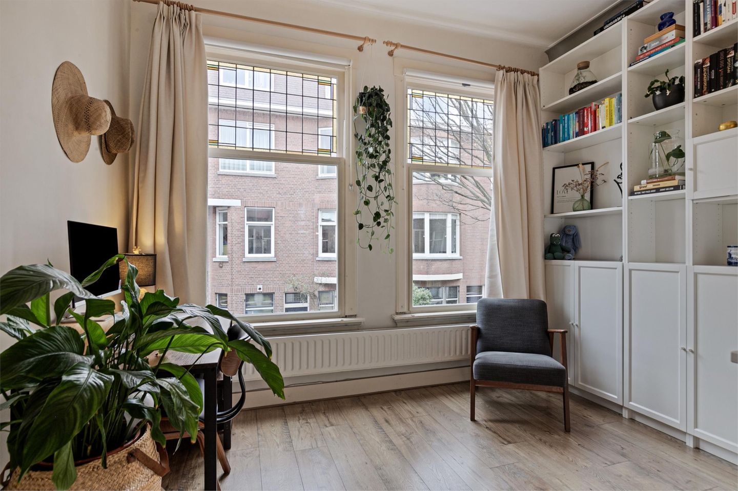 Photo 14 of Beukstraat 64