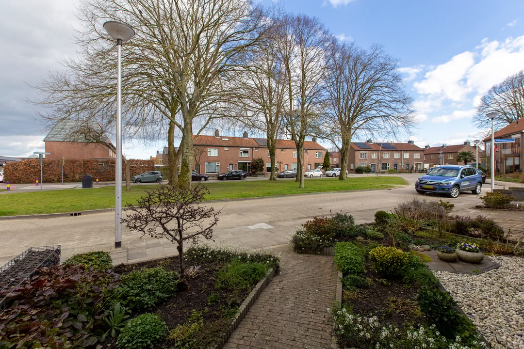 Photo 2 of Artesiaplantsoen 7