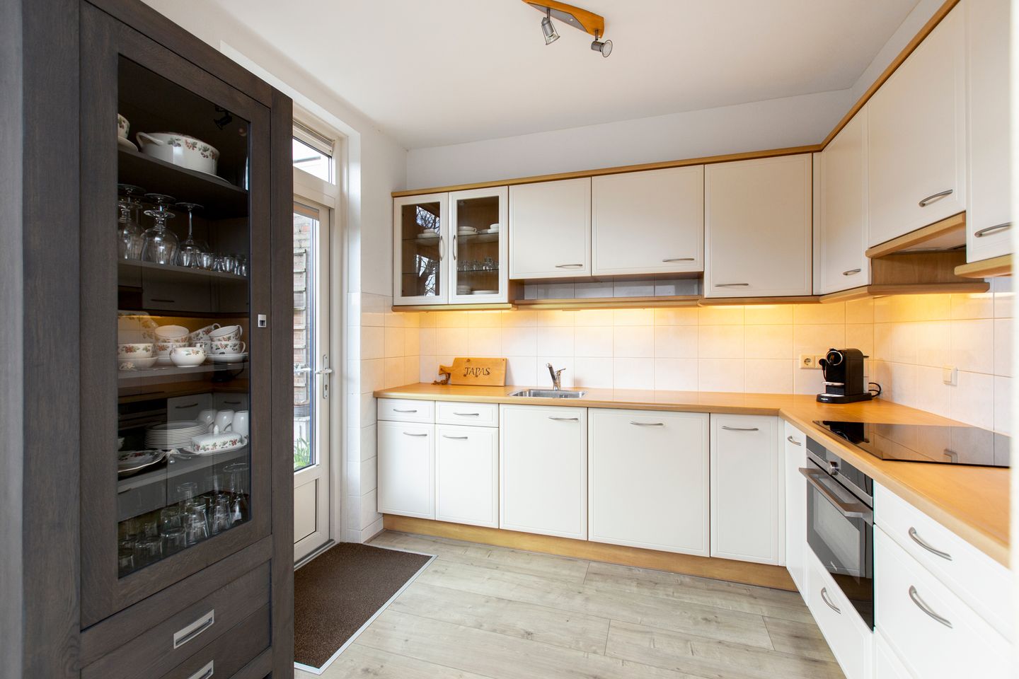 Photo 10 of Artesiaplantsoen 7