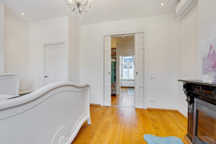 Foto 38 van Valkstraat 13