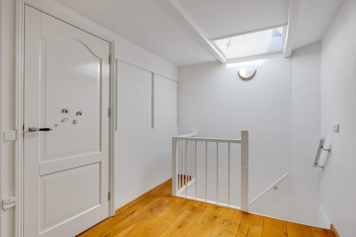 Foto 45 van Valkstraat 13