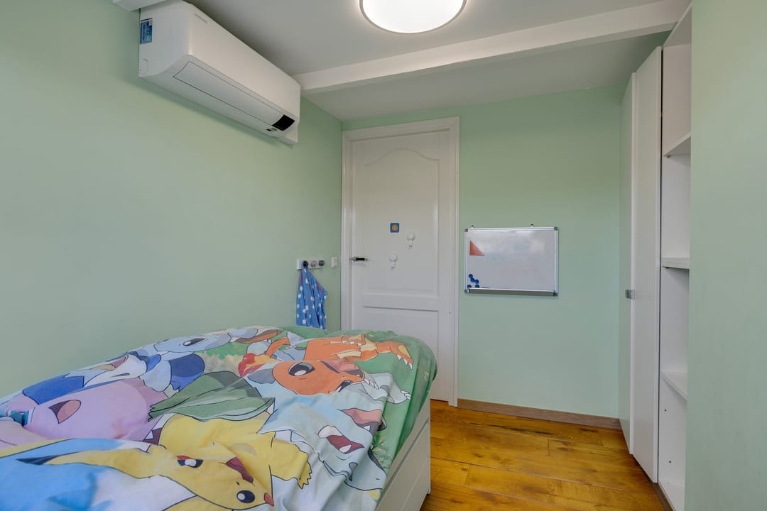 Photo 52 of Valkstraat 13