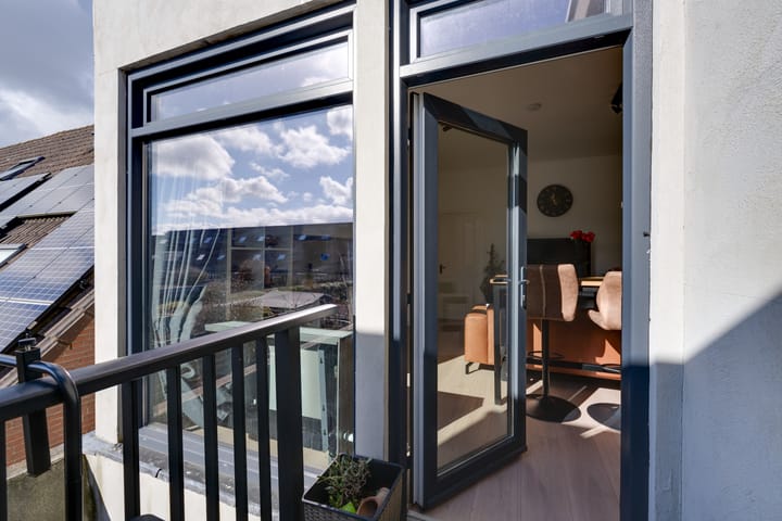 Foto 5 van Jachtwagenstraat 72-A